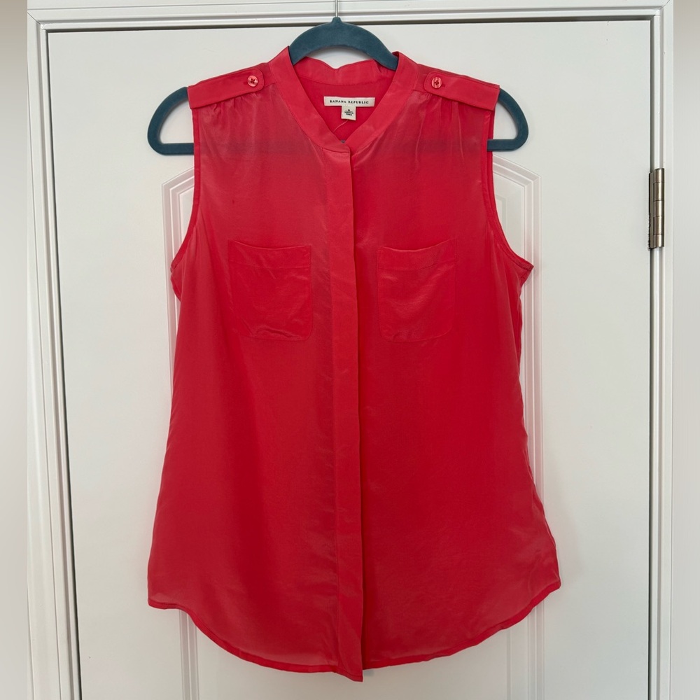 Banana Republic Button Down Tank